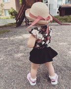Bloomers, musta